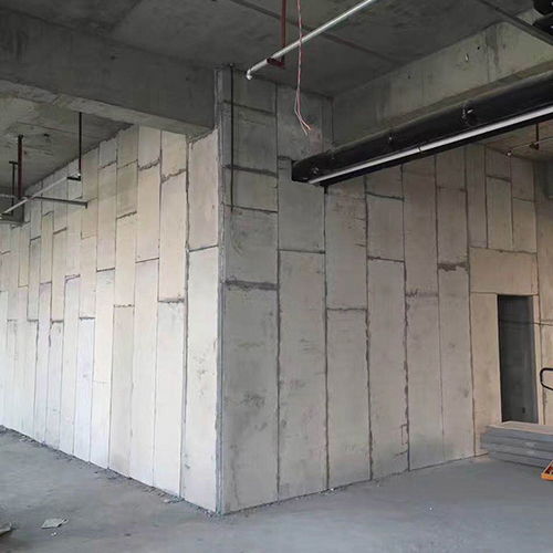 济南源恒建材值得信赖 保温硅酸钙板隔墙板厂家