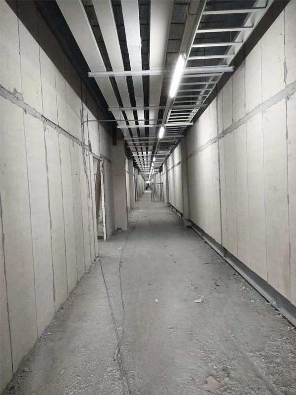 泡沫夹心隔墙板定制服务与区域市场概览 以济南华晟及烟台为例